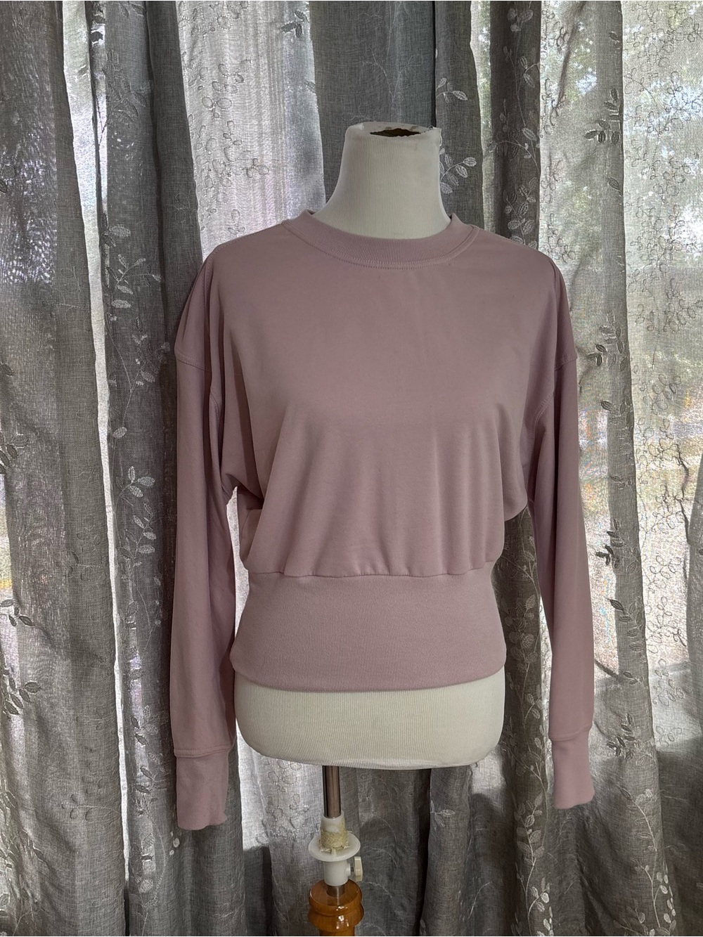 Athleta Dusty Rose Crewneck Cropped Sweatshirt